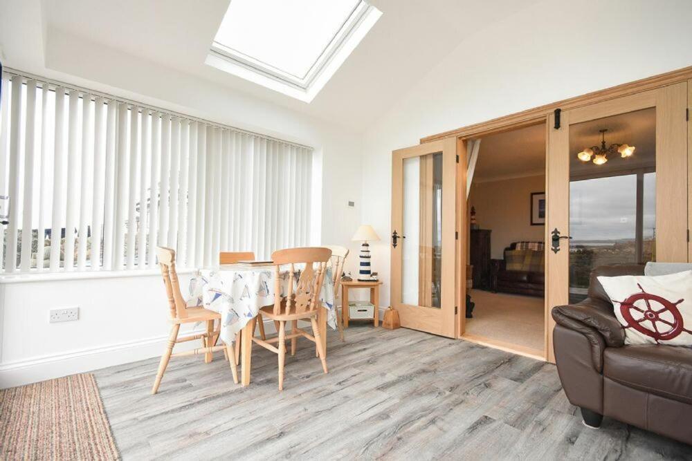 Creel Cottage アンブル エクステリア 写真